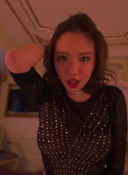 ڳƷƷȻ ɫ͸װ طڲ