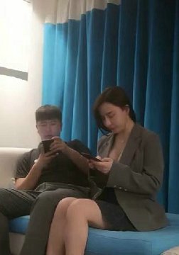 СѰƷֵŮ 170Ըа˴ȣǰ͹̷ǳ