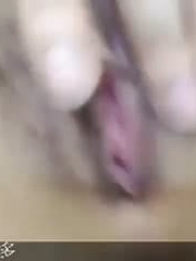 ҹŮ񻨻˿ͨ绰ڻMLͶ