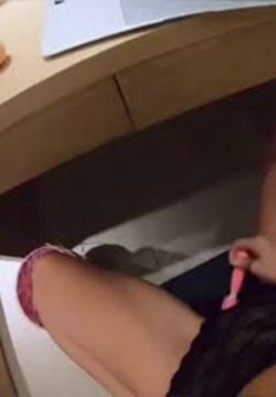 ̨ŮѧOLY˿ϵУ